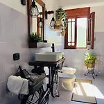 Casa De Crescenzo Con Piscina ヴィラ *