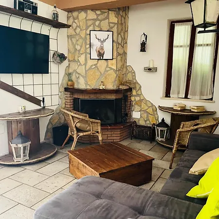 Pousada Casa De Crescenzo Con Piscina