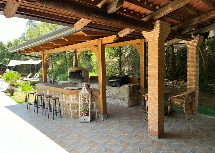 Casa De Crescenzo Con Piscina Βίλα *